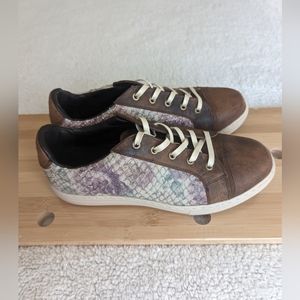 Tin Haul Sneakers Shoes Women's Blossom Lace Brown   - Size 8 B.